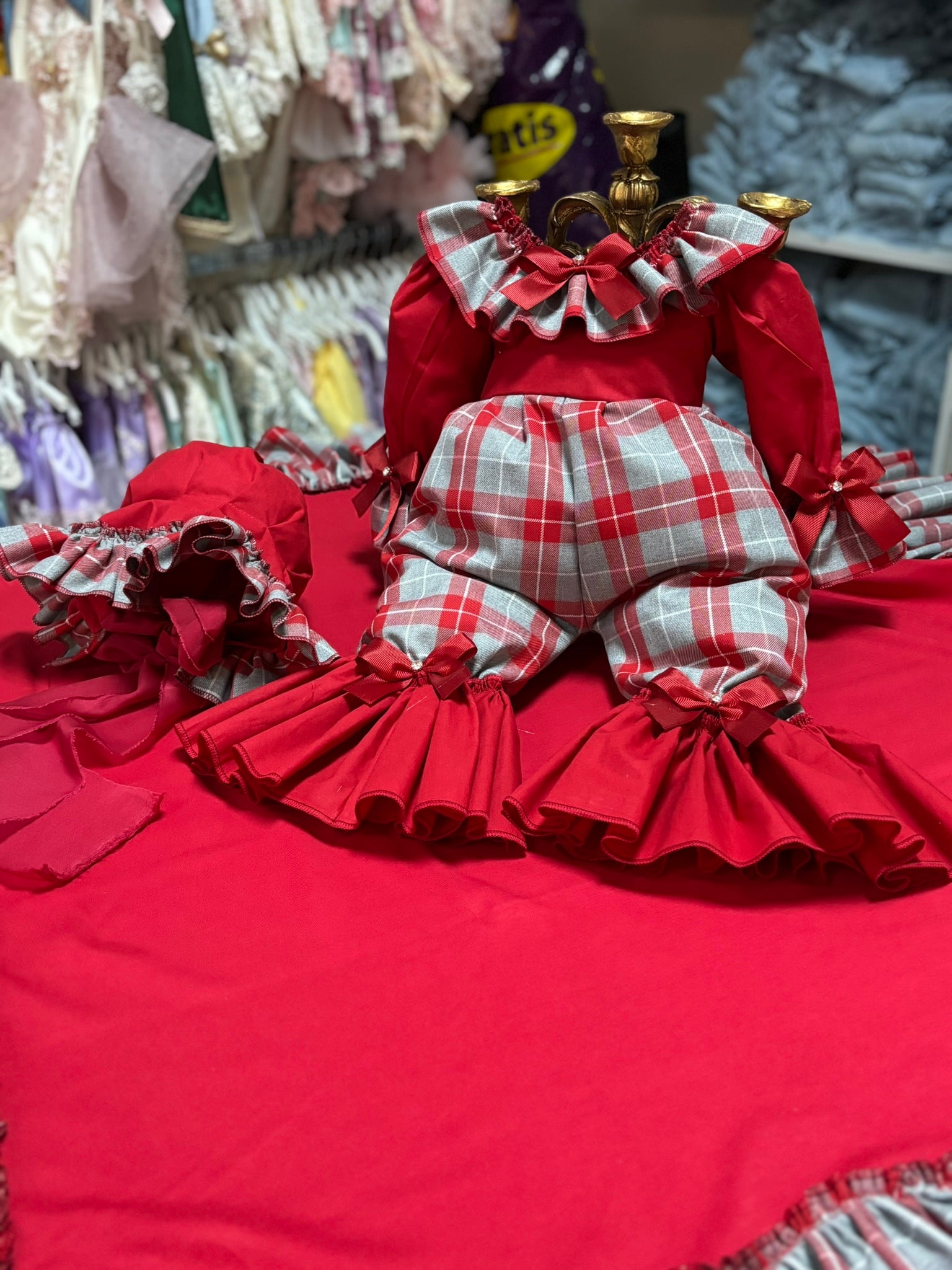 Plain Red Fabric Jumpsuit Bonnet And Blankent Set