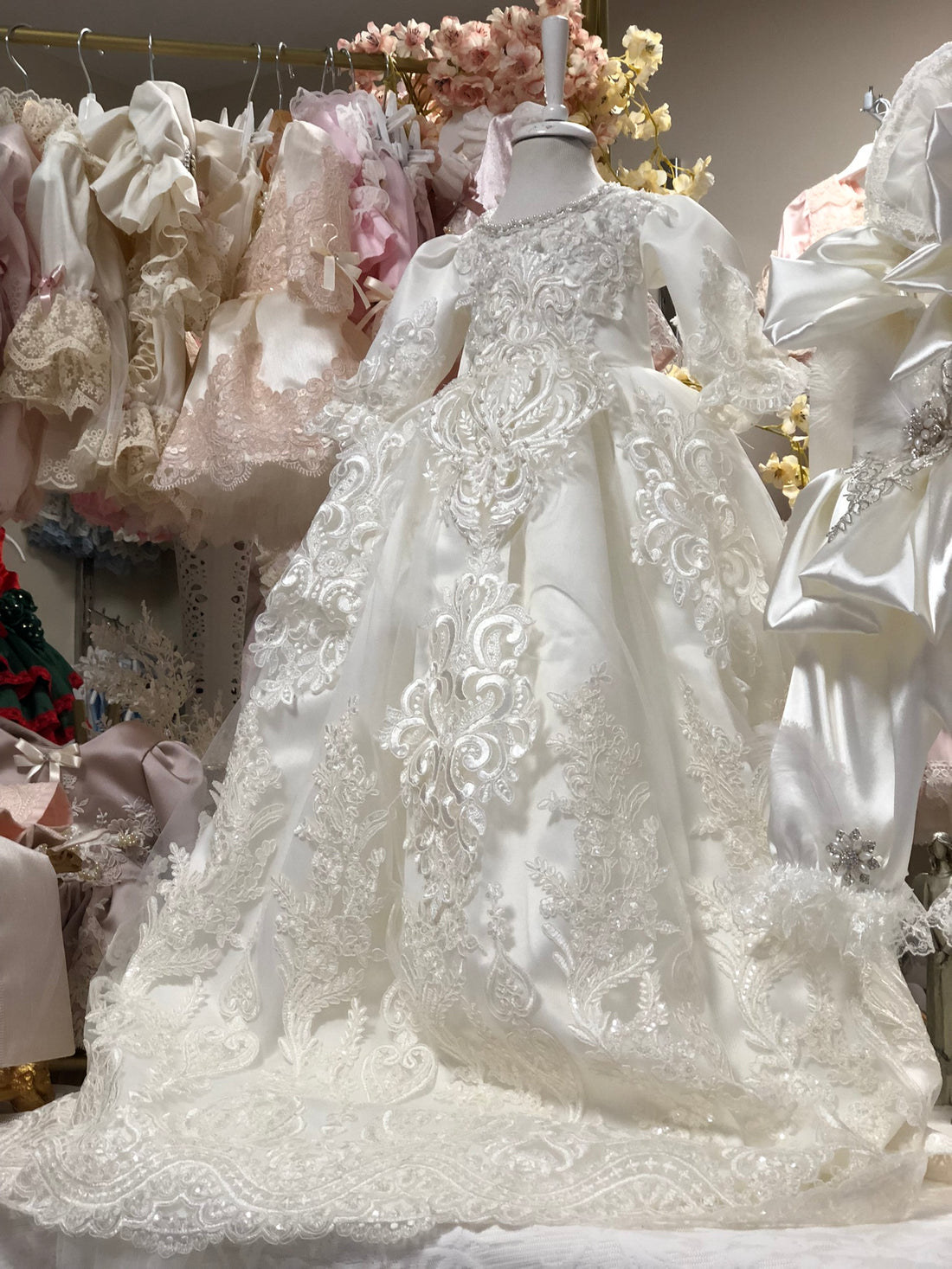 Cream long france lace girl gown