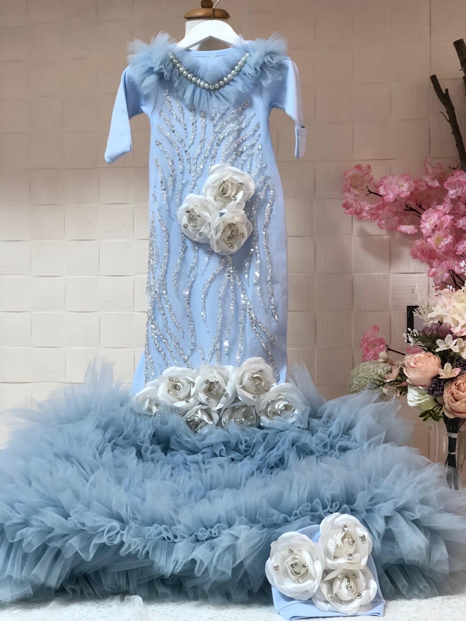 Blue Coton Fabric Long Flowers Dizayn Gown And Bonnet